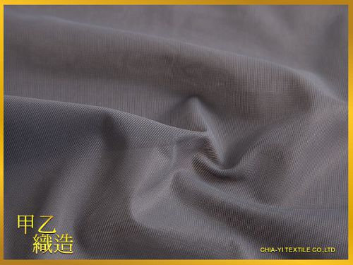 inout0015_s_img_3771